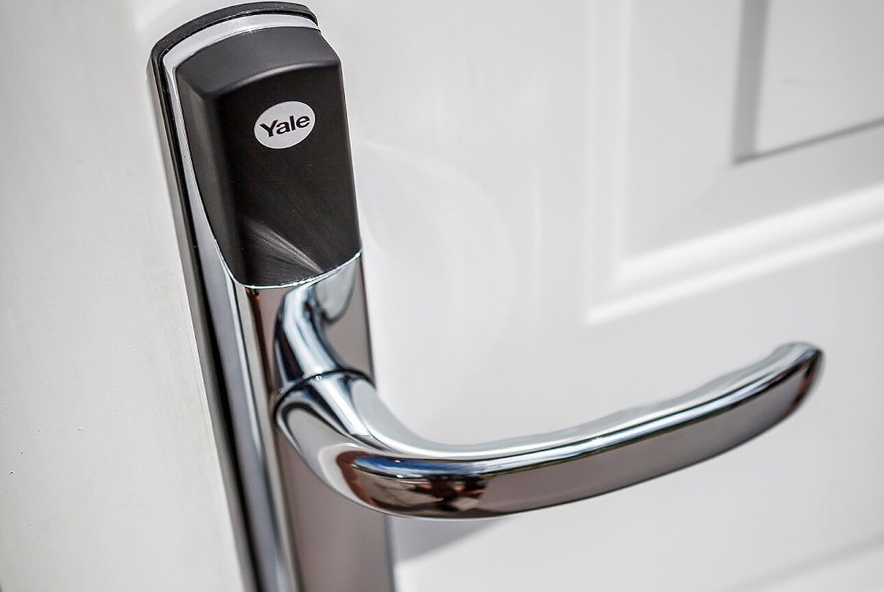 Yale Conexis Smart Lock